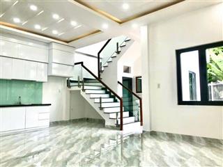 Nhà 2 tầng 2 mặt tiền mới xây Lương Đình Của, P. Ngọc Hiệp, TP Nha Trang