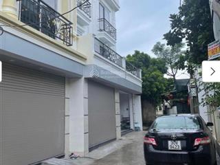Nhà 3tx 45m2, 10m ô tô đậu, ngay trục chính, gần vành đai 4, cách uỷ ban xã đông la 1km giá 2,92tỷ