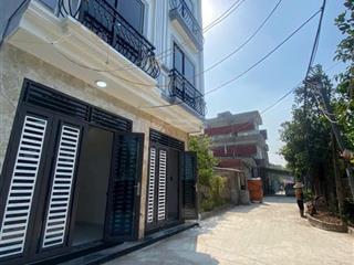 Bán nhà bích hoà 5tx32m2, ql21b vành đai 4, 100m trạm xe buýt, 3km đại học đại nam giá 3,65 tỷ