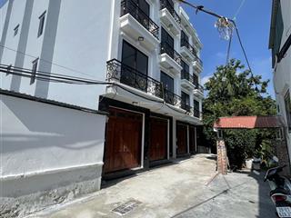 Bán nhà 4tx33m2, 10m ô tô đậu, gần trục chính, 500m trường sư phạm thể dục thể thao giá 3,23 tỷ