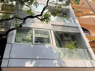 Cần bán gấp  nhà trần quốc hoàn, phân lô, oto, kinh doanh, 60m, 5 tầng  17.9tỷ[giá tốt]