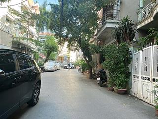 Bán đấbán đất cực đẹp lạc long quân, 98m, mặt tiền 9.2m, 10m oto tránh dừng đỗ, sổ cực đẹp  22.tỷ