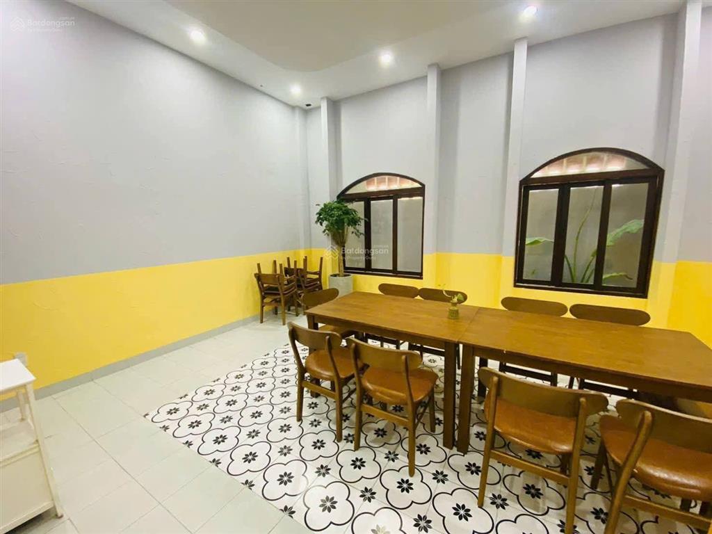 Cho thuê nhà nguyên căn khu phố hàn nha trang có nhà hàng sẵn