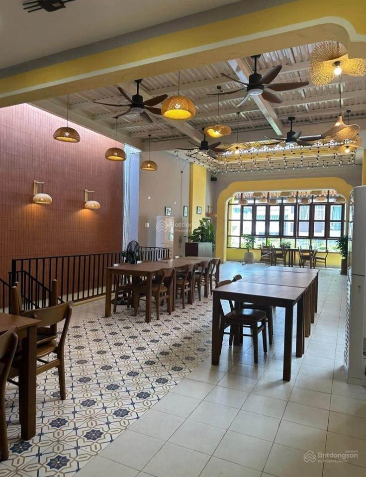 Cho thuê nhà nguyên căn khu phố hàn nha trang có nhà hàng sẵn