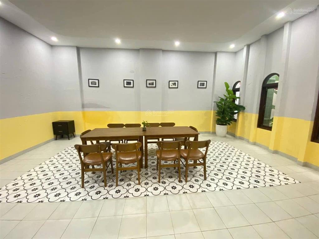 Cho thuê nhà nguyên căn khu phố hàn nha trang có nhà hàng sẵn