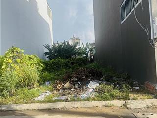 Cần bán gấp lô đất 2 xẹc lý thường kiệt, thị trấn hóc môn 100m2 5x20 sổ hồng riêng