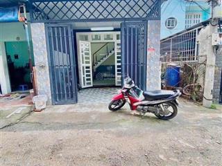 Anh quốc gửi bán căn nhà đẹp ở lý thường kiệt, thị trấn hóc môn 71m2 giá 2 tỷ, sổ riêng (còn bớt)