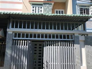 Bán gấp căn nhà 1 trệt 1 lầu ở nguyễn văn ni, thị trấn củ chi 82m2 giá 950 triệu, sổ hồng riêng