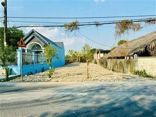 Đất đẹp như hoa hậu 1 xẹc ba sa, phước hiệp mặt tiền nhựa 305m2 giá 780 triệu, sổ sẵn, còn bớt giá