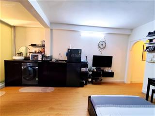 Ngay trung tâm quận 1  kế bên bùi viện  tặng full nội thất  sổ hồng riêng  chỉ 2 tỷ