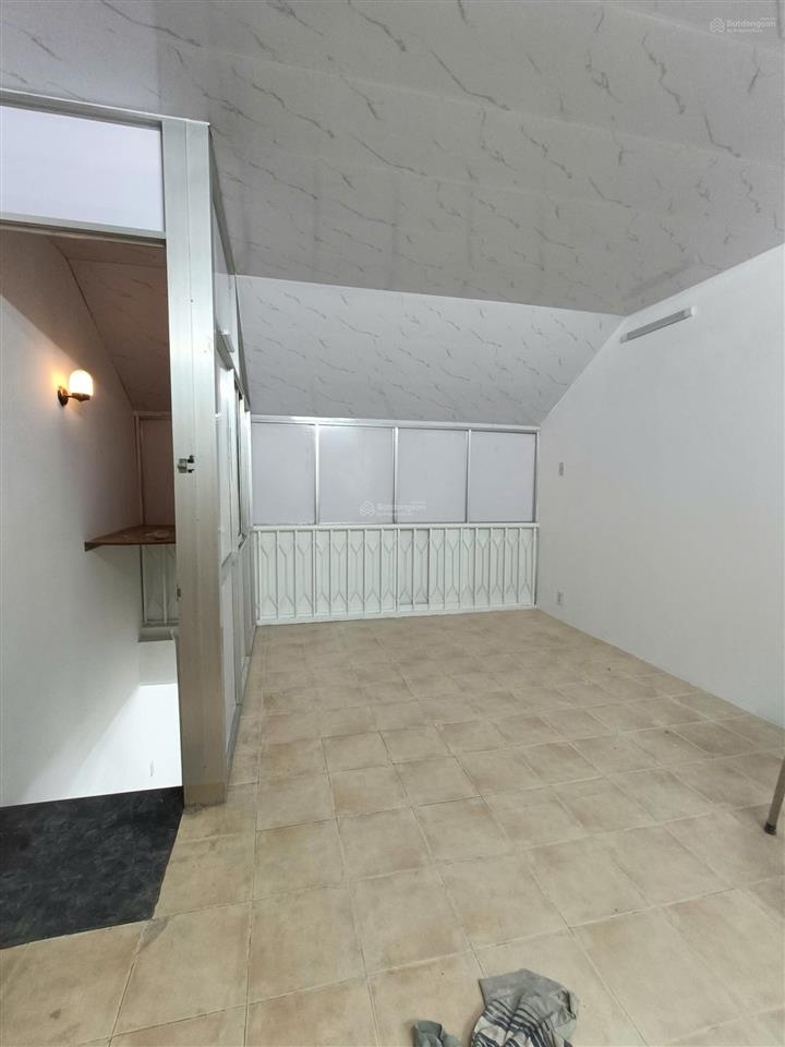 Bán chung cư 52 đường 322 phạm hùng p5 q8 có thang máy dt 50m² nhà sạch đẹp, view thoáng mát.