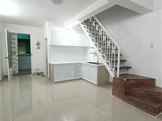 Bán chung cư 52 đường 322 phạm hùng p5 q8 có thang máy dt 50m² nhà sạch đẹp, view thoáng mát.