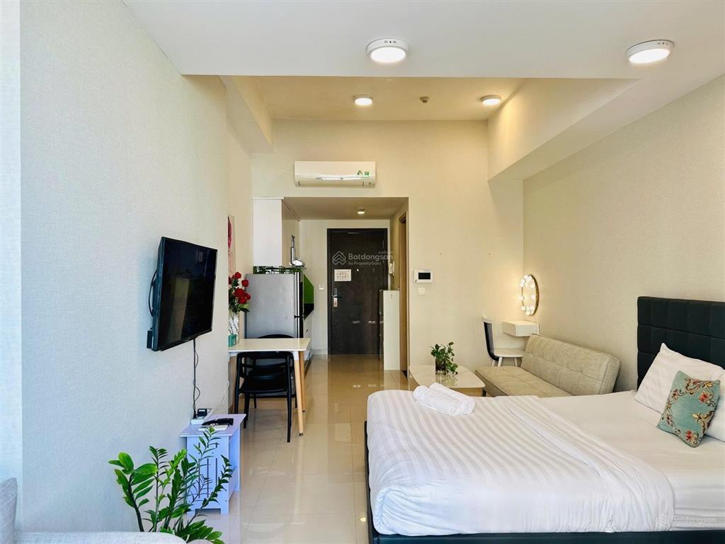 Toạ lạc quốc đảo bến vân đồn p6 quận 4. chung cư river gate residence căn hộ 35m2 view bitexco