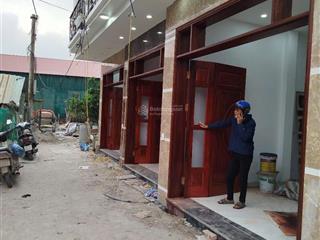 Cực hiếm,nội thất, đẹp, 34m2, 4.5 tầng, căn góc xe con đậu cửa.kđt thanh hà