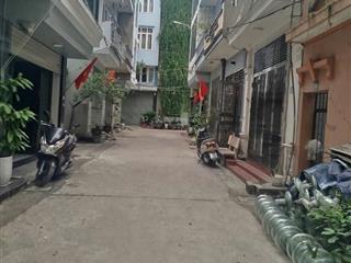 Nhà mặt phố, thang máy, xe con vào nhà, 44m2, 4 tầng, phố xốm, hà đông