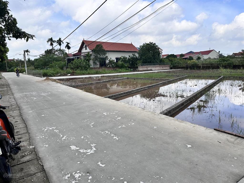 Cách vành đai 4 chỉ 1km giáp văn giang gần pvf, bách khoa đường 6m trục chính thông ra chợ đông tảo
