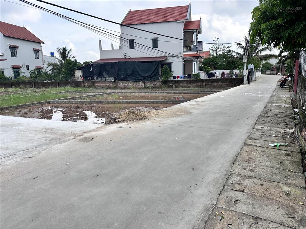 Cách vành đai 4 chỉ 1km giáp văn giang gần pvf, bách khoa đường 6m trục chính thông ra chợ đông tảo