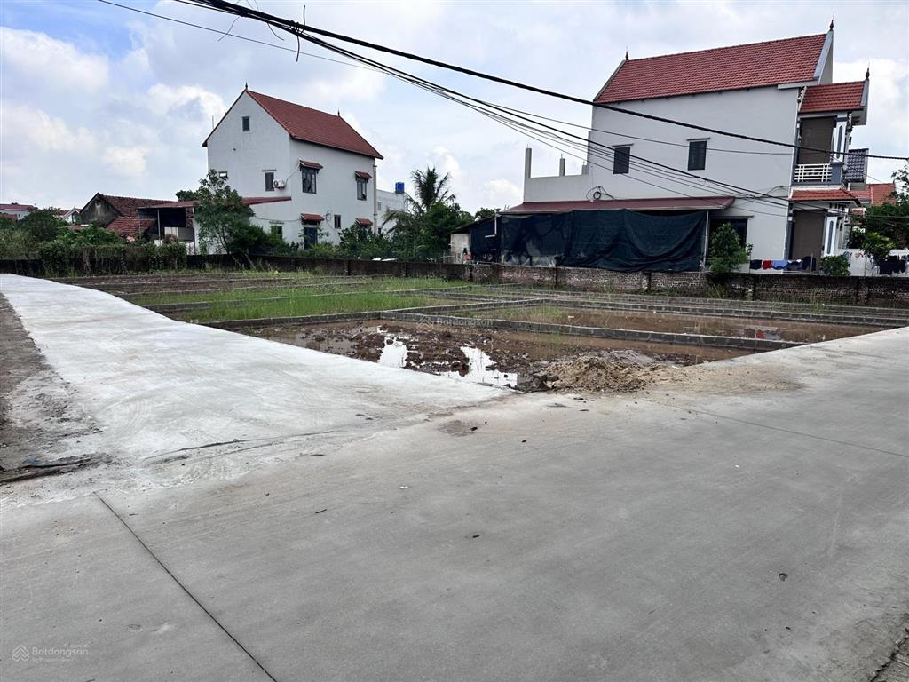 Cách vành đai 4 chỉ 1km giáp văn giang gần pvf, bách khoa đường 6m trục chính thông ra chợ đông tảo