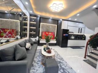 Bán nhà hào nam, ô chợ dừa, ngõ rộng, kinh doanh, thông, dt 31m2 x 5 tầng, giá 5,8 tỷ