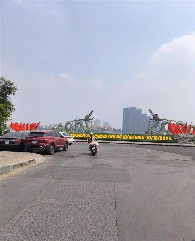 Đất mặt phố kv phố vệ hồ, view tây hồ 166m2, mt 6,3m lý tưởng, 2 thoáng, tòa building, kd đa ngành