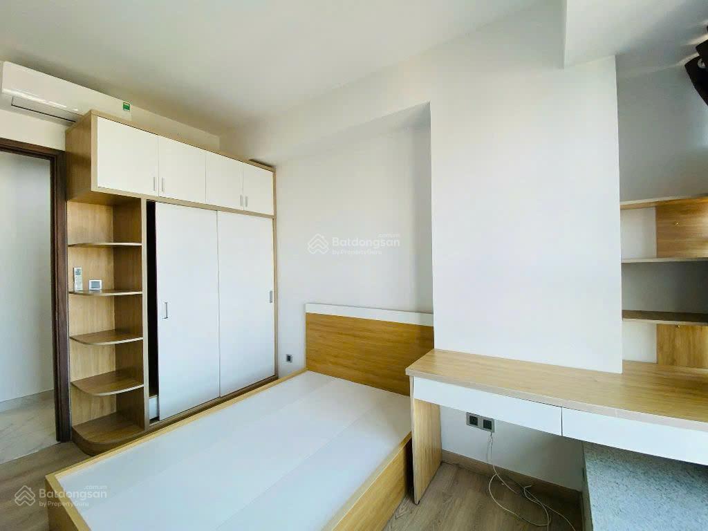 Bán căn hộ chung cư midtown phú mỹ hưng, 8,35 tỷ, 79m2, view đẹp có ô xe hầm