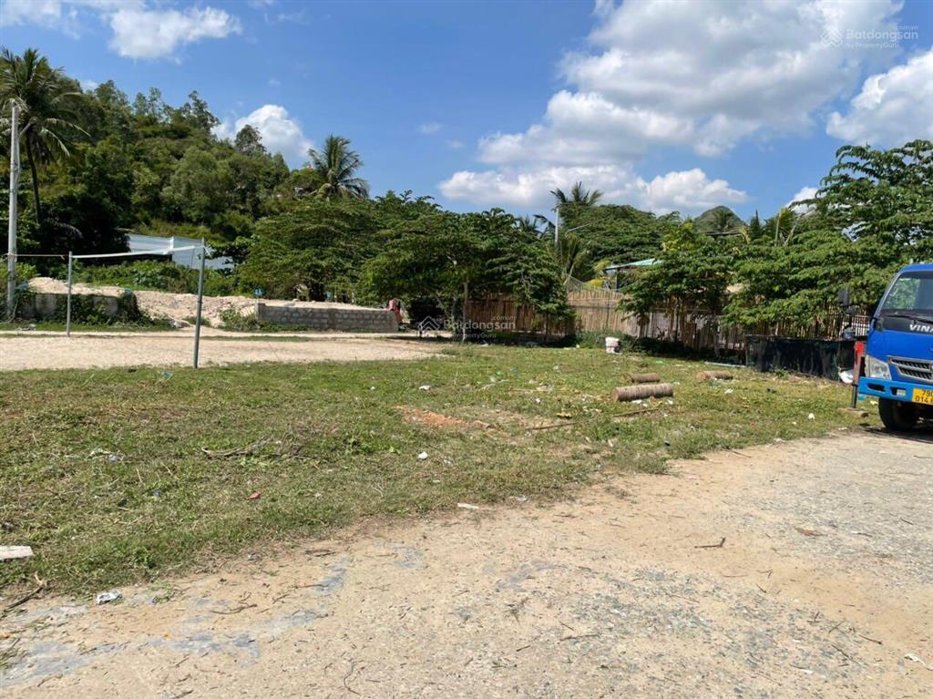 Bán đất xã vĩnh lương nha trang, dt 401,4m2(đất ở), giá 16 triệu/m2, đường ô tô rộng 6m