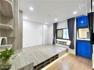 Trống sẵn ở liền căn hộ quận 10 full nt gần cầu vượt 3/2