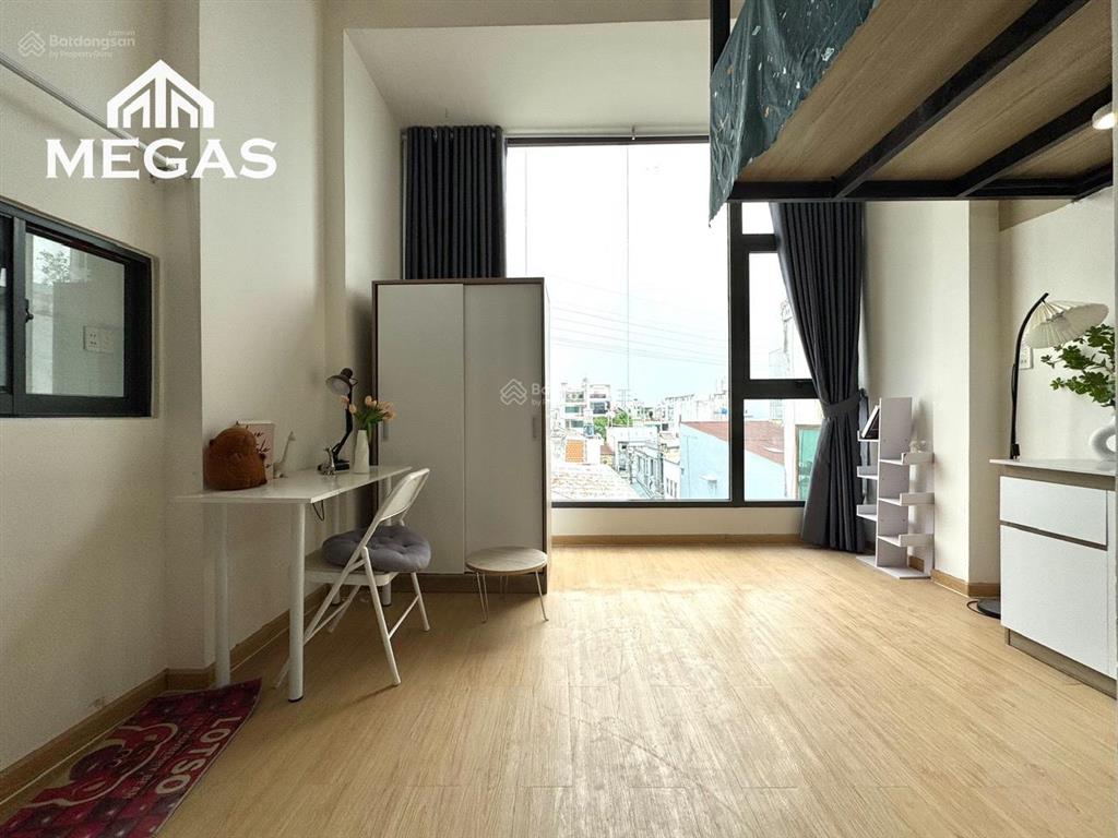 Cho thuê duplex cửa sổ trời siêu thoáng mát ngay go trường chinh  emart phan huy ích