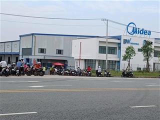 Bán 5m đường nhựa lớn da1 đối diện cổng công ty đang hoạt động giá chỉ 2tỷ650