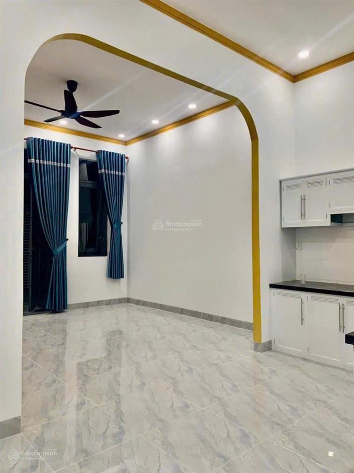 Gia đình em chuyển về quê sống cần bán gấp căn nhà mới xây nằm gần khu du lịch bửu long