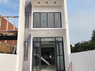 Hạ giá 100 triệu bán gấp căn nhà gác lửng mới xây nằm ngay cầu bạch đằng 2 tân uyên bình dương