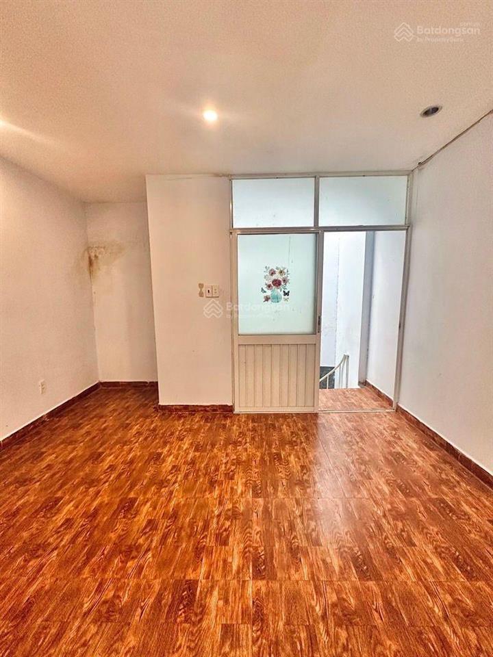 Không có căn thứ 2, phan huy ích 54m2 4x14, hẻm xe hơi, ngay emart phan huy ích, nhỉnh 5 tỷ