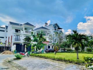 Giảm mạnh 5tỷ ! biệt thự đẹp khu vip hà đô p.thạnh mỹ lợi q2  dt(15x18m)cn270m2 h3lầu  giá 52 tỷ