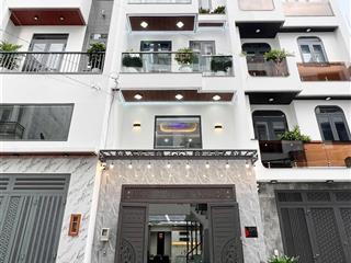Quận 12. siêu phẩm thiết kế hiện đại lững 3 lầu hẻm 8m . full nội thất