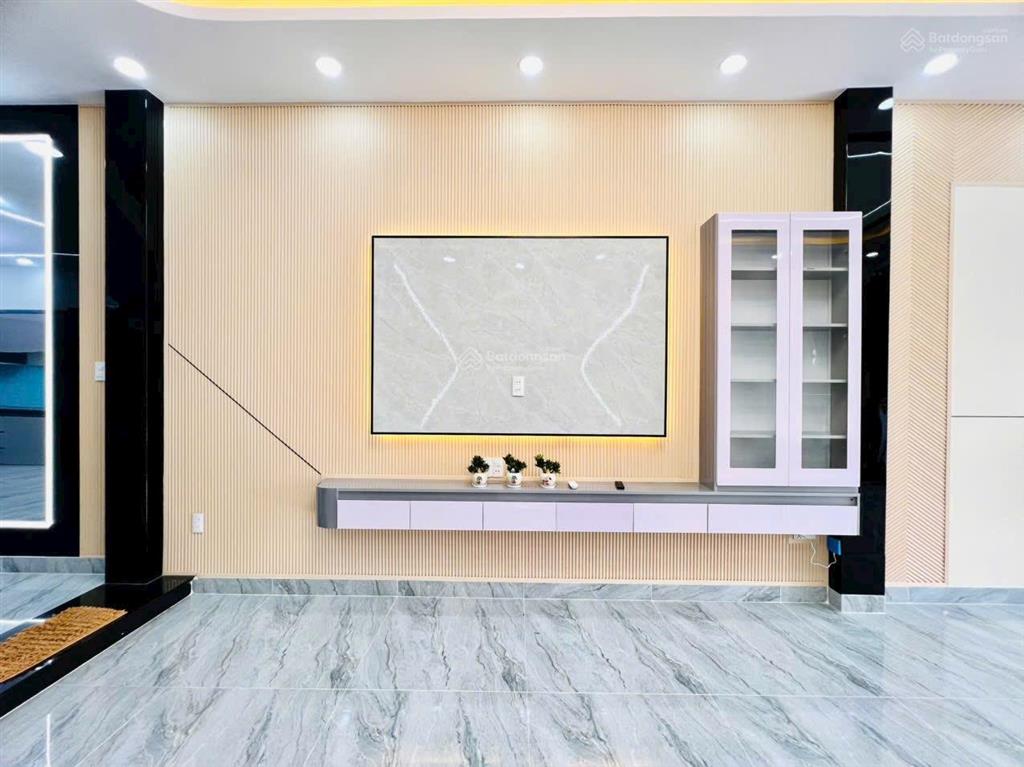 Quận 12. siêu phẩm nhà phố 4m x 20m công nhận 80m2. đúc 2,5 tấm hẻm 6m 1/ thới an 16