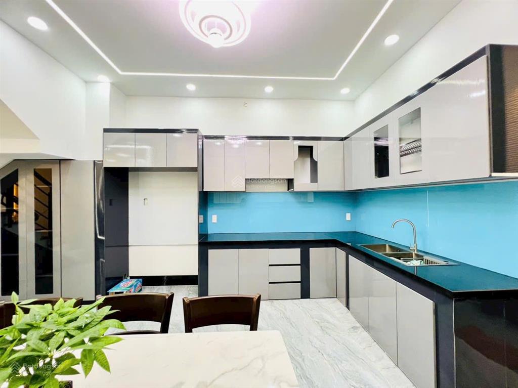 Quận 12. siêu phẩm nhà phố 4m x 20m công nhận 80m2. đúc 2,5 tấm hẻm 6m 1/ thới an 16