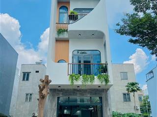 Nhà hoàn công ngay ngã tư miếu ông  nhà mới full nội thất  giá tốt