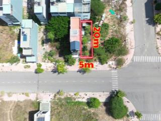 Chủ cần tiền nên bán lô đất trục chính nối thẳng ra ql1k, vừa ở vừa kinh doanh được