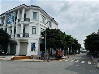 Căn góc, đã hoàn công đầy đủ, trục đường chính kdc bám trục liên huyện  giá đầu tư
