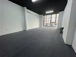 Văn phòng/mặt bằng kd/studio lầu 2 dt 40m2 giá 10 triệu/tháng giờ tự do mặt tiền hoàng văn thụ, tb
