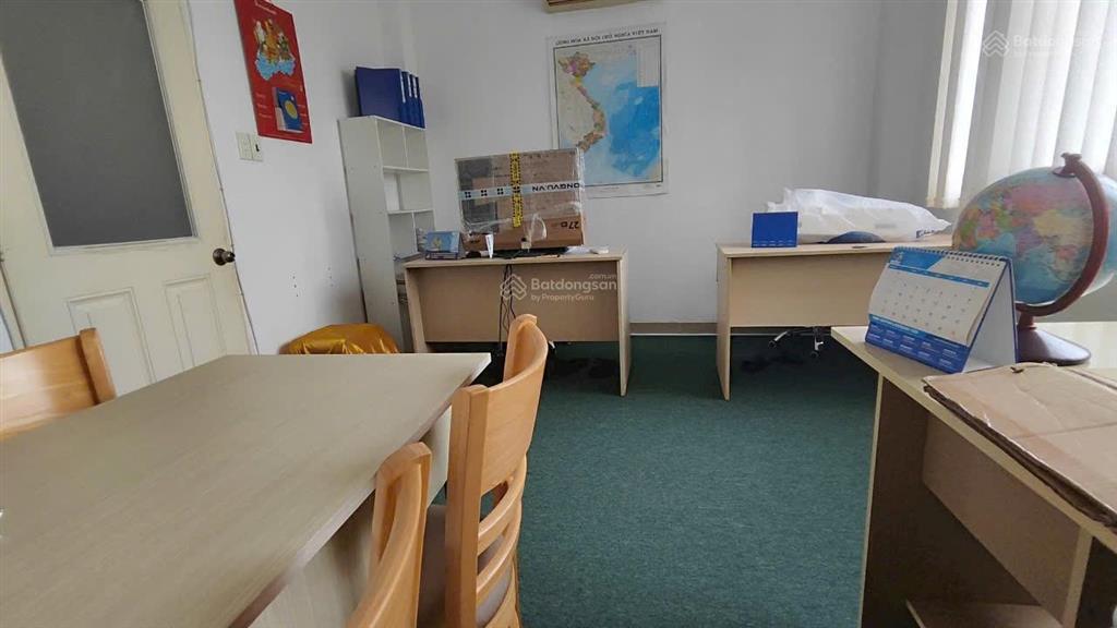 Văn phòng giá 4,5 triệu full bàn ghế,máy lạnh tòa nhà mặt tiền trường chinh góc trương công định,tb