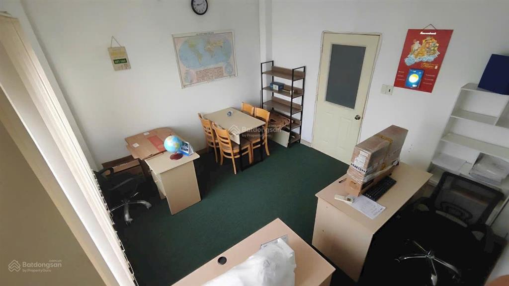 Văn phòng giá 4,5 triệu full bàn ghế,máy lạnh tòa nhà mặt tiền trường chinh góc trương công định,tb