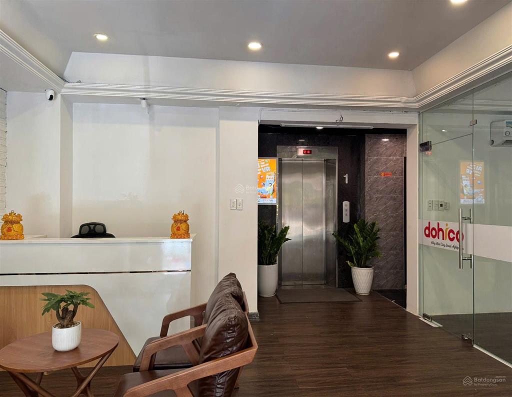 Văn phòng q3 giá 31 triệu( 100m2) tòa nhà vp mặt tiền trần quốc toản