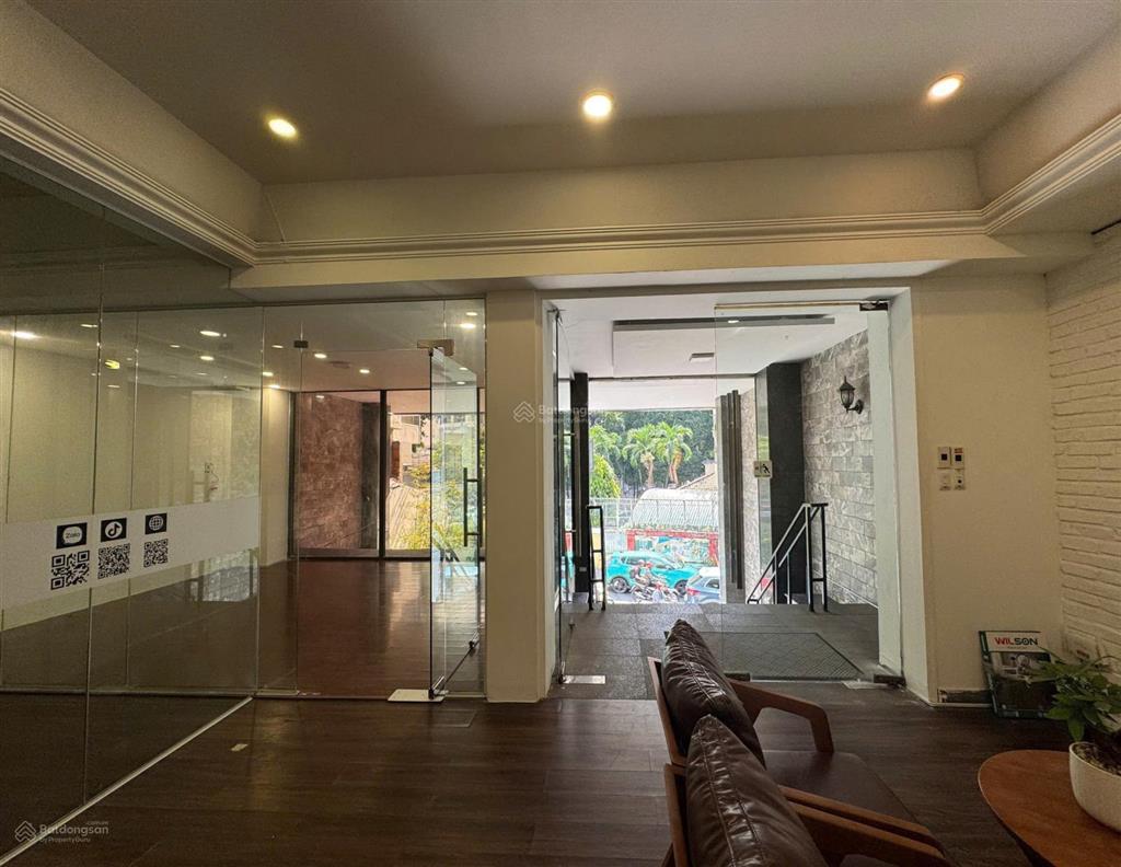 Văn phòng q3 giá 31 triệu( 100m2) tòa nhà vp mặt tiền trần quốc toản