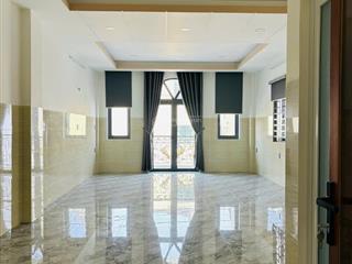 Văn phòng 63m2 giá 9 triệu/tháng khu phan xích long, p7, phú nhuận