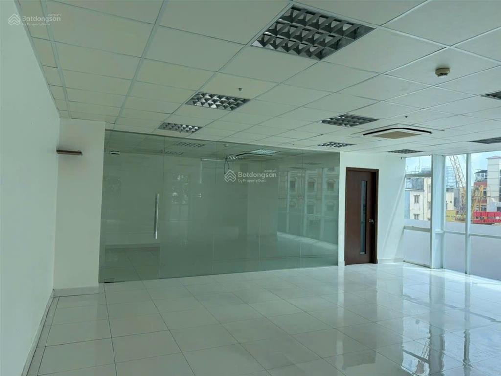 Văn phòng q3 giờ tự do 50 m2, giá 17 triệu/th tòa nhà vp mặt tiền đường kỳ đồng