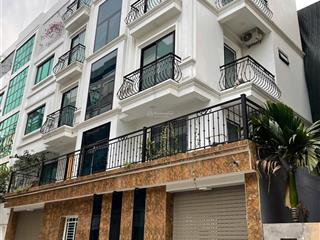 Chính chủ cho thuê nhà 5 tầng,thang máy tại thanh bìnhmỗ laohà đông