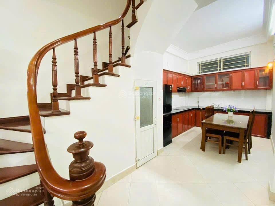 Chính chủ cho thuê nhà 5 tầng,5pn,full đồ tại vũ tông phan,thanh xuân 16,5tr