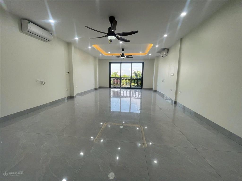 Chính chủ cho thuê nhà 55m² x 7 tầng, thang máy tại đường cầu giấy  dịch vọng  hà nội