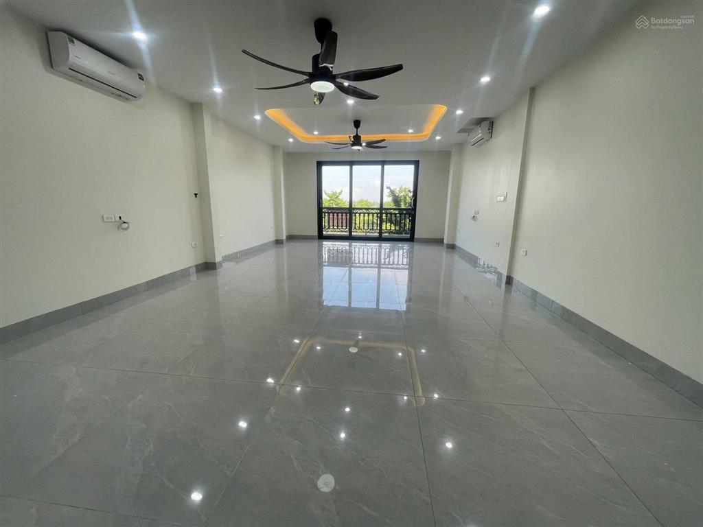 Chính chủ cho thuê nhà 55m² x 7 tầng, thang máy tại đường cầu giấy  dịch vọng  hà nội